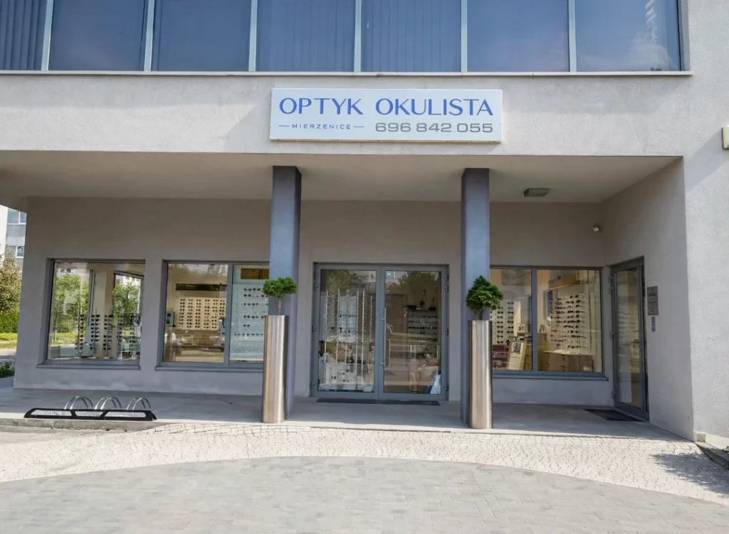 salonWejscie__optyczny_optyk_mickiewicza_modern_clinic_interior